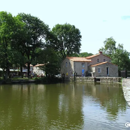 Loc A Paul - C * Saint-Paul-en-Pareds